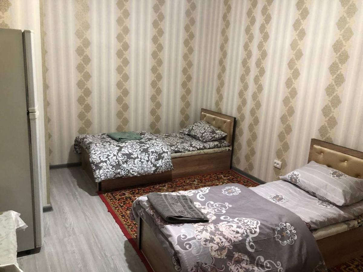 Дом Отель Бадамзар Tashkent Esterno foto